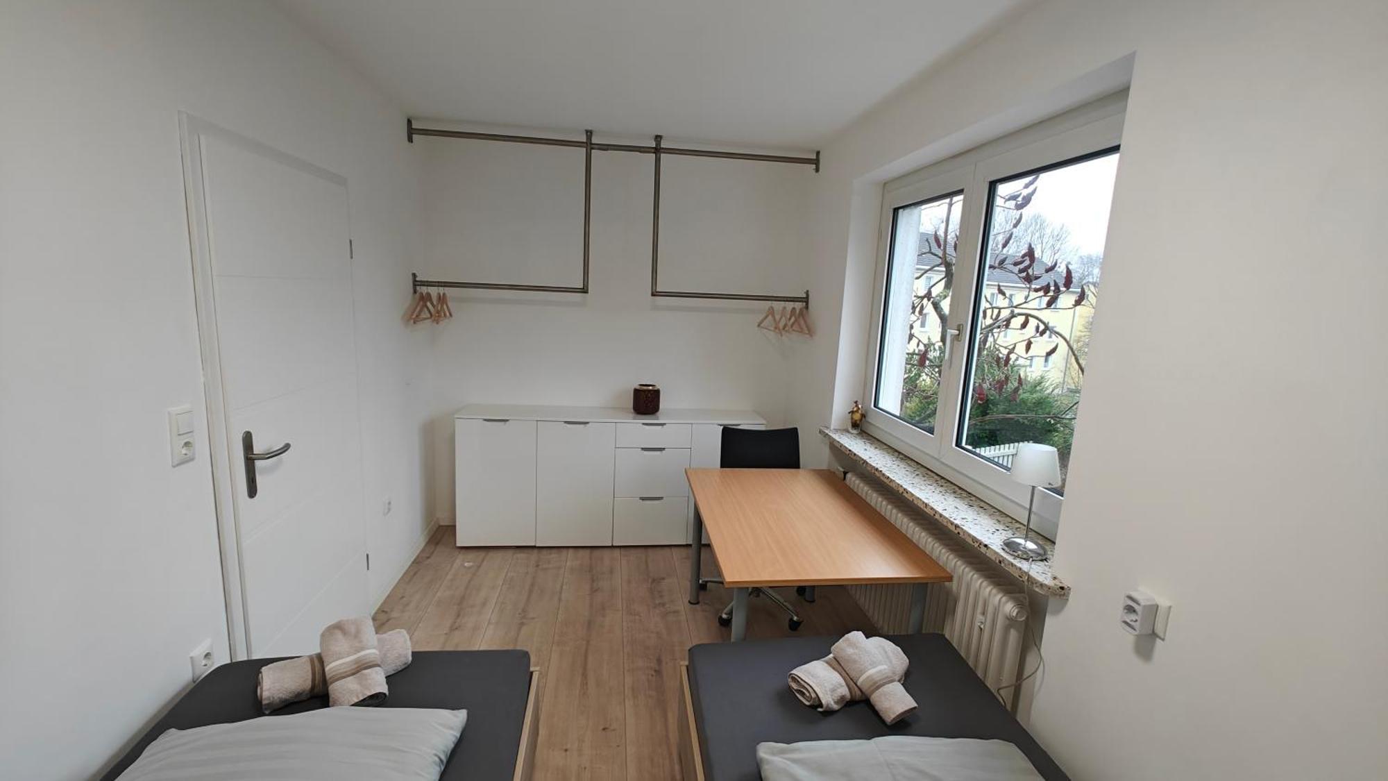 Ferienwohnung "Sorgenfrei" In Coburg ! - Im Eg Mit Privatparkplatz & Balkon エクステリア 写真