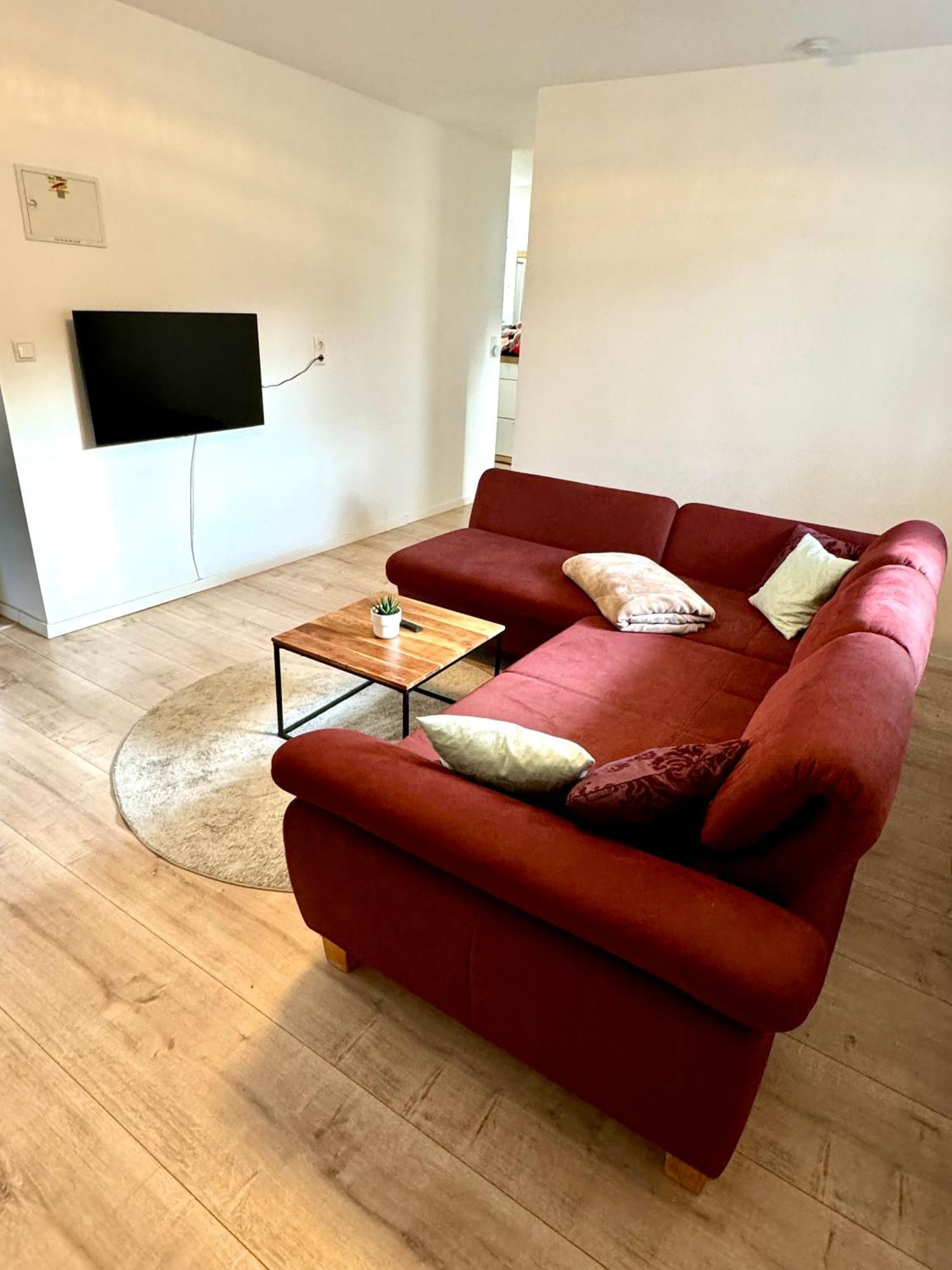 Ferienwohnung "Sorgenfrei" In Coburg ! - Im Eg Mit Privatparkplatz & Balkon エクステリア 写真